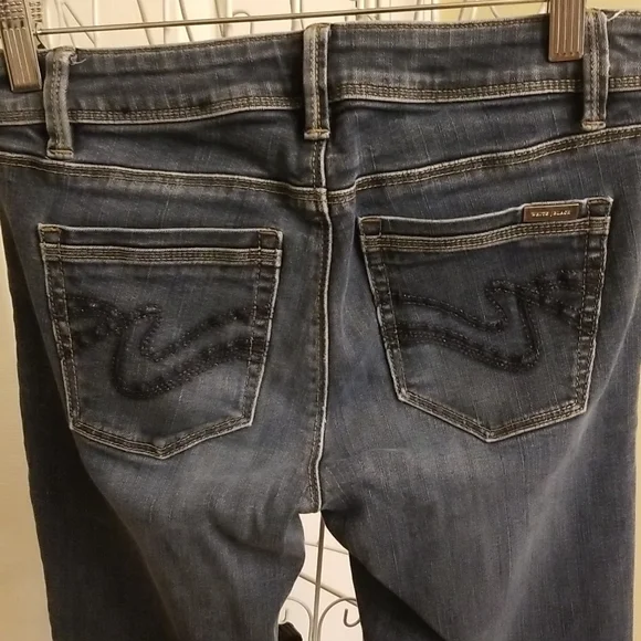 White House Black Market jeans - Picture 4 of 8